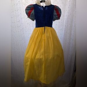 Disney Princess Dress. Snow white.  Costume, Halloween,  photoshoot